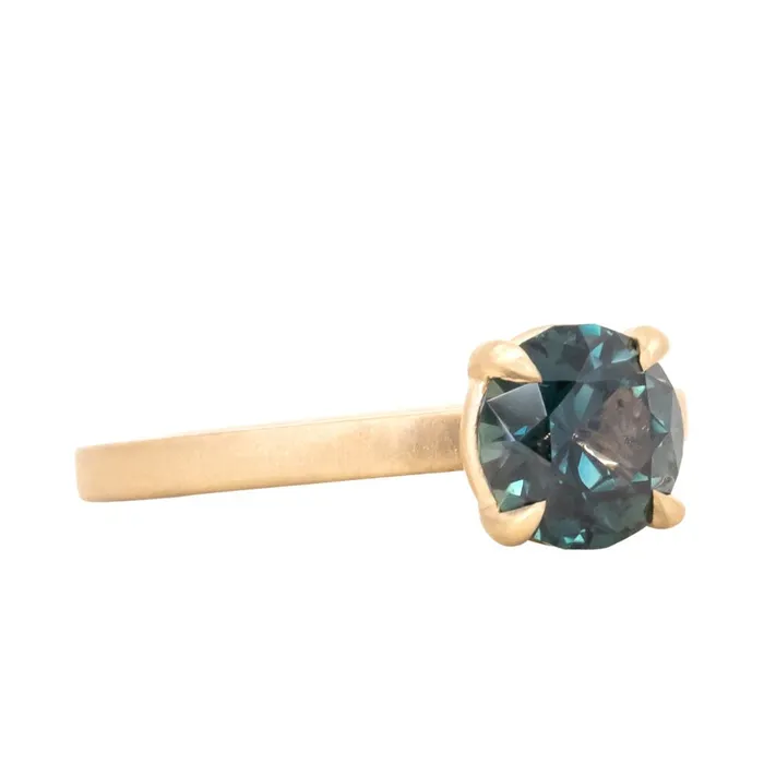 Quest Minerals 172ct ColorShifting Songean Sapphire Flat Band 4 Prong Solitaire in 18k Yellow Gold Rings