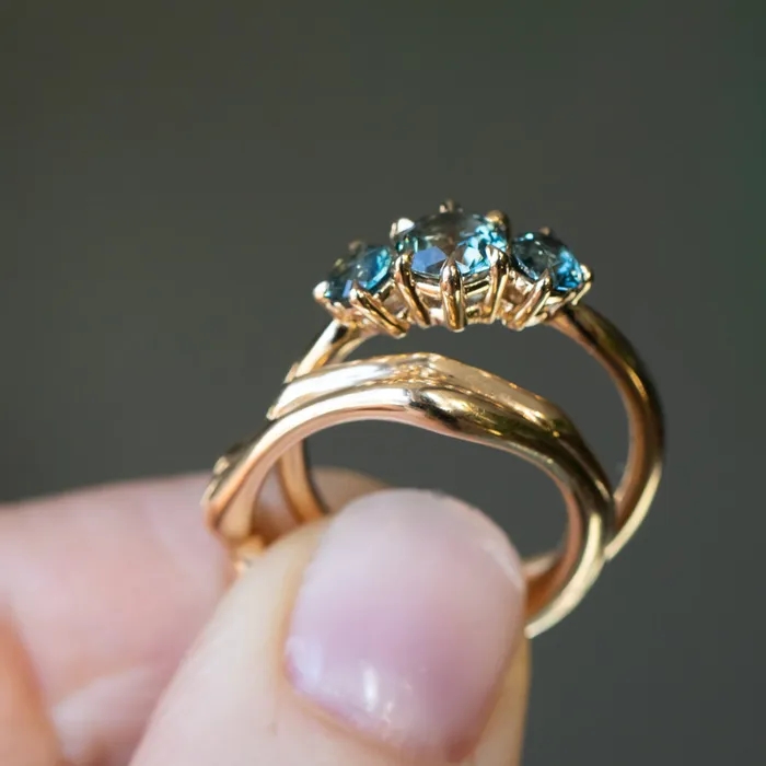Rings Daniel Stair 082ct Songea and Nigerian Teal Sapphire Three Stone Ring in 14K Yellow Gold