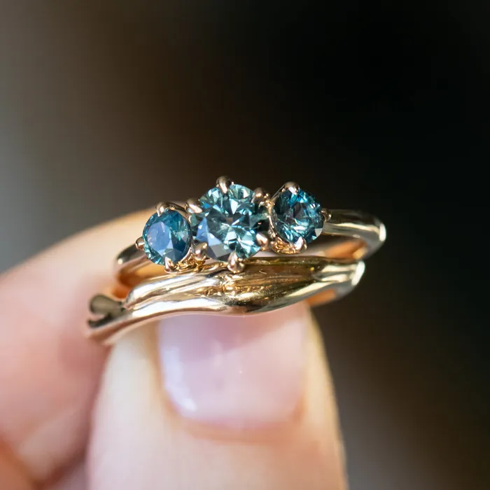 Rings Daniel Stair 082ct Songea and Nigerian Teal Sapphire Three Stone Ring in 14K Yellow Gold