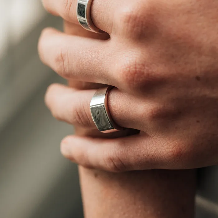 closebymejewelry Rings Detailed Rectangle Setting Cremation Ring in 14K White Gold