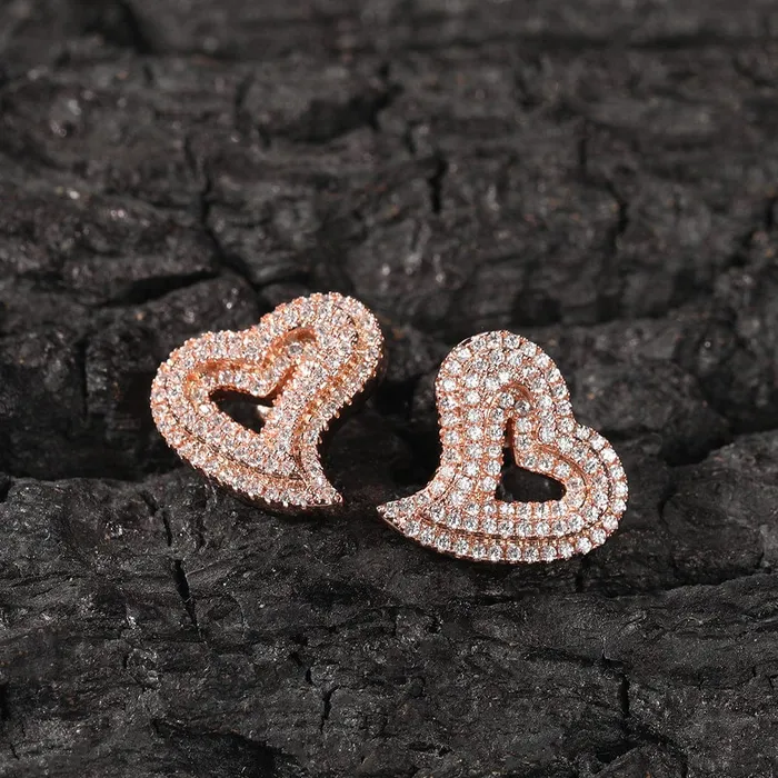 Hollow Heart Stud Earrings VVS Jewelry Earrings