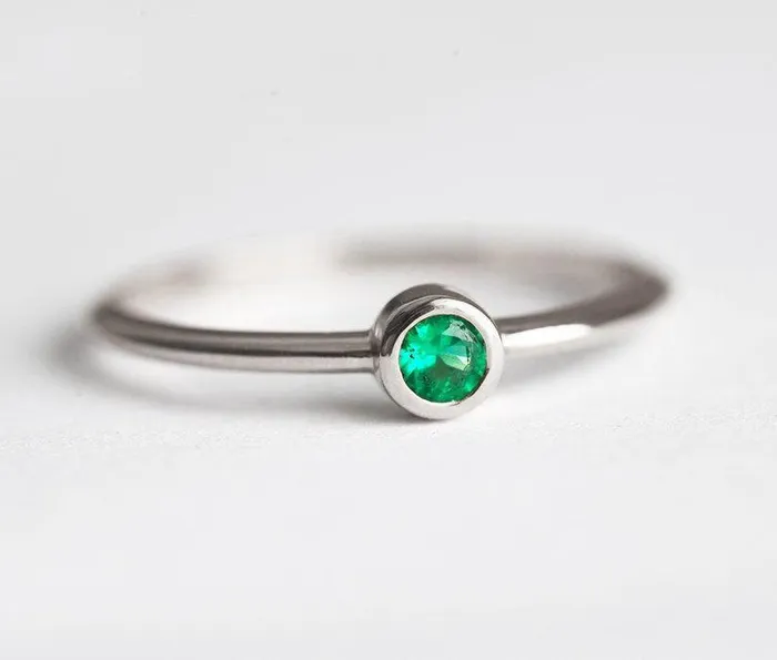 Alianna Emerald Ring Capucinne Rings