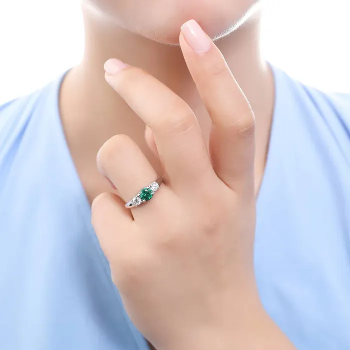 BERRICLE Rings 3Stone 08ct Simulated Emerald CZ Ring in Sterling Silver