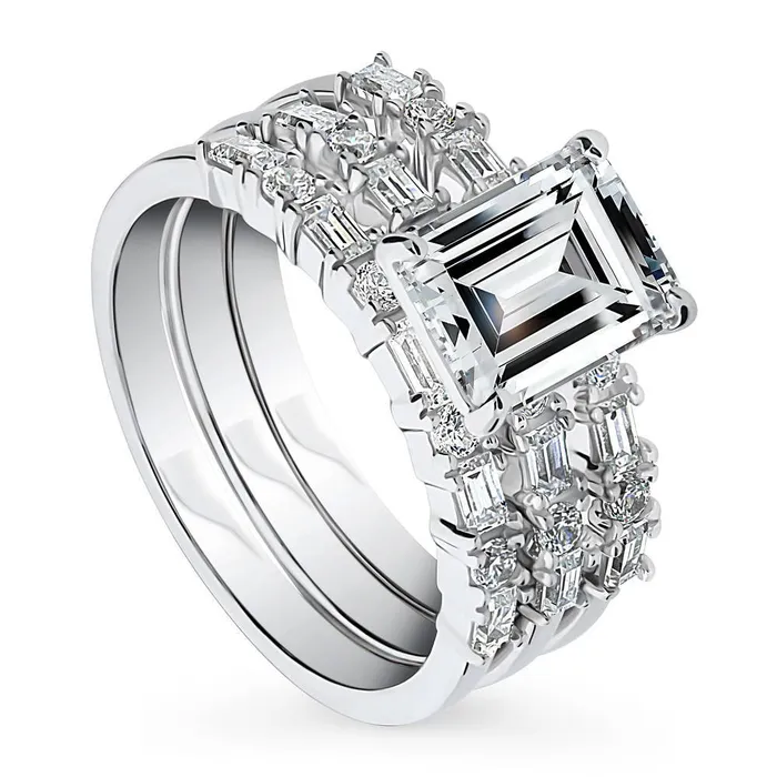 BERRICLE Rings Art Deco Solitaire 21ct CZ Ring Set in Sterling Silver