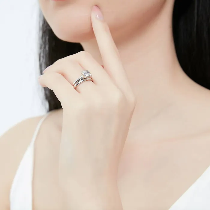 Solitaire 12ct Bezel Princess CZ Ring Set in Sterling Silver BERRICLE Rings